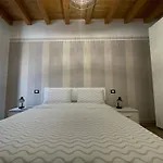 Divina San Zeno Апартаменты Верона
