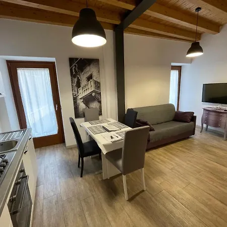 Apartament Divina San Zeno Werona